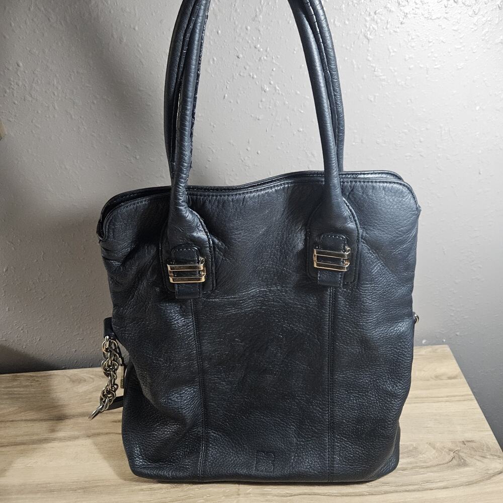 VTG 90s Liz Claiborne Shoulder Bag Chain Accent Black Pebbled Leather Biker Chic